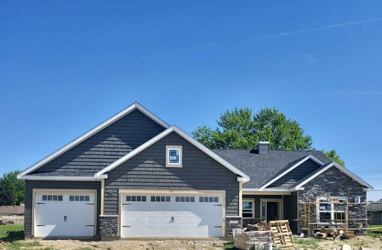 1820 Southridge Drive - Photo 1