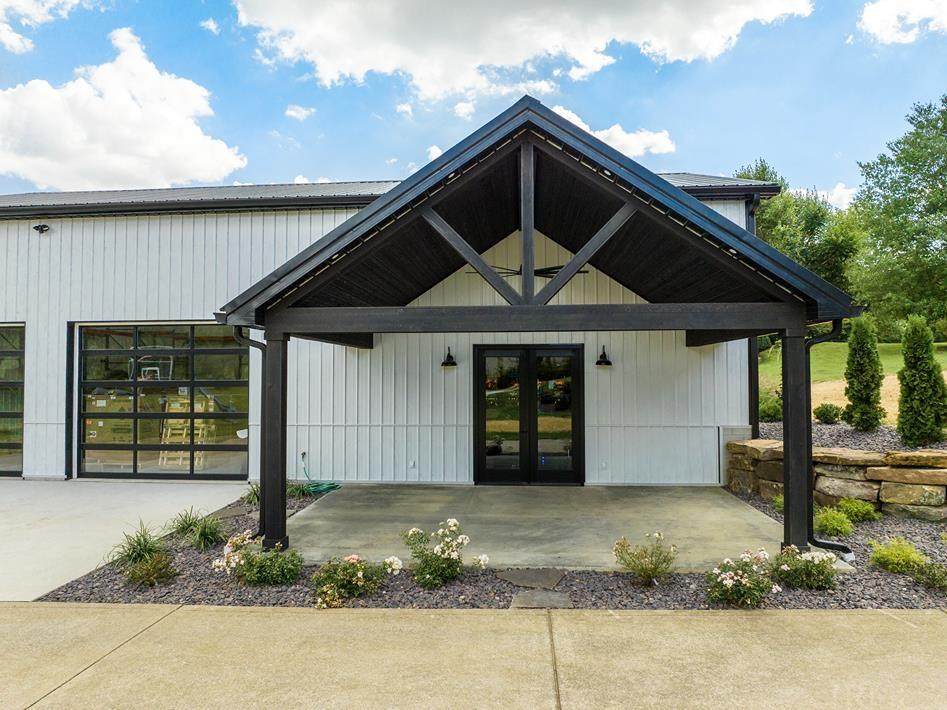 12835 Jordan Lane, Evansville, IN 47725 (MLS 202238443) Team Melton