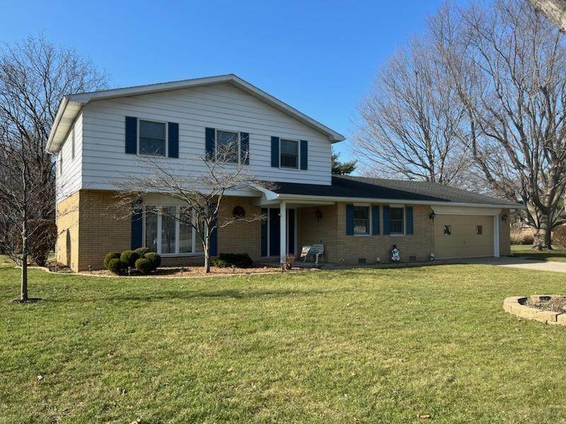 2915 Rose Lane - Photo 1