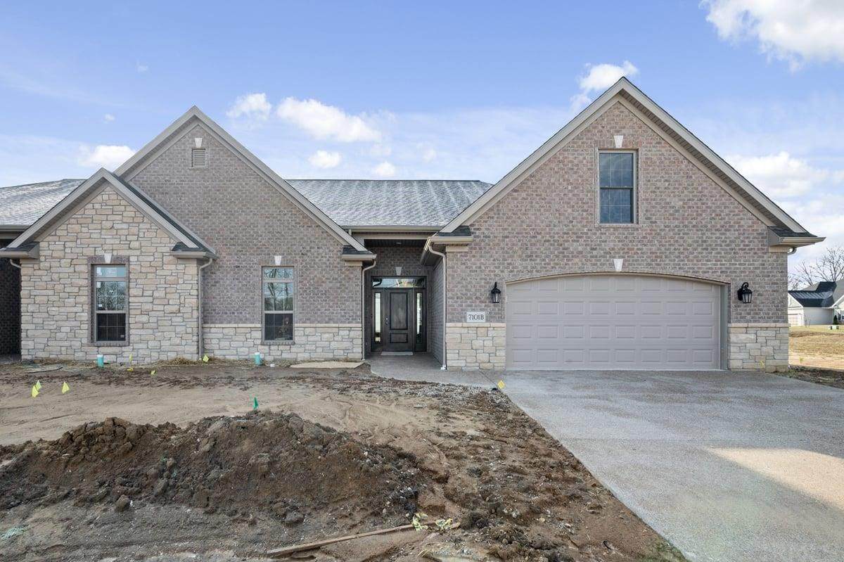7101 B Ironwood Circle - Photo 1