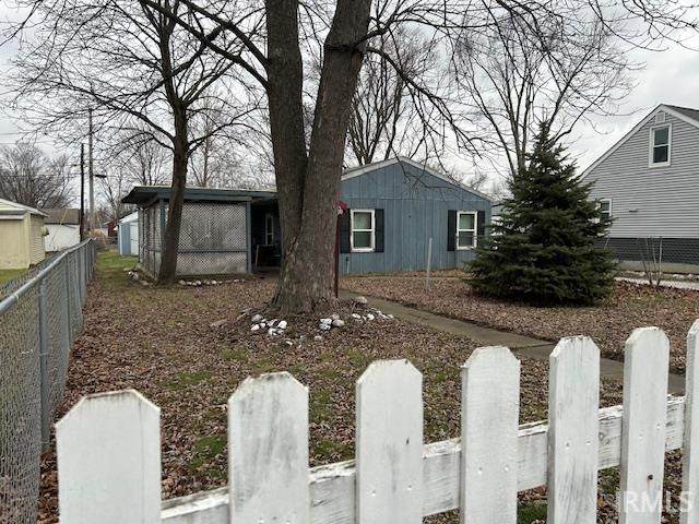 2114 Monon Avenue - Photo 1