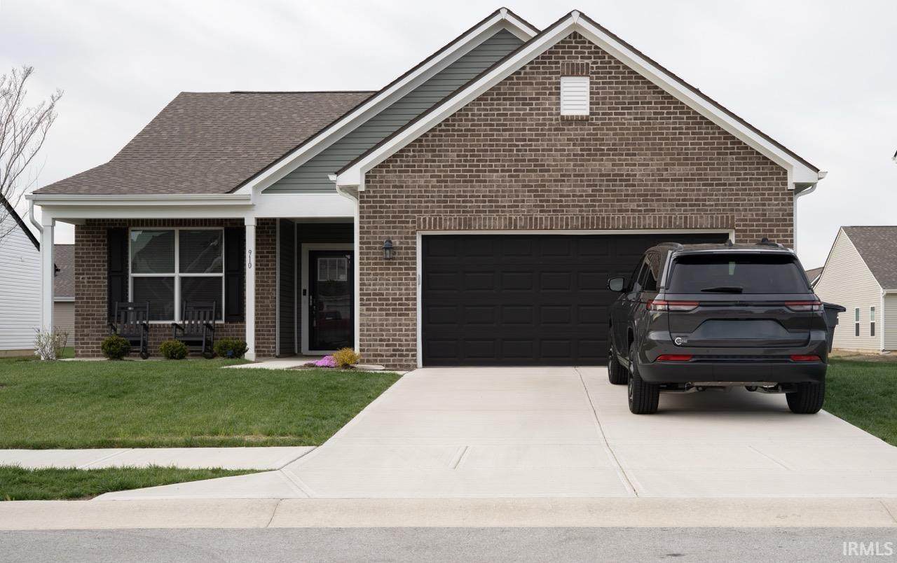 910 Highland Springs Lane - Photo 1