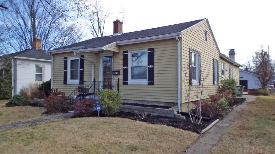 1311 12th Street - Photo 1