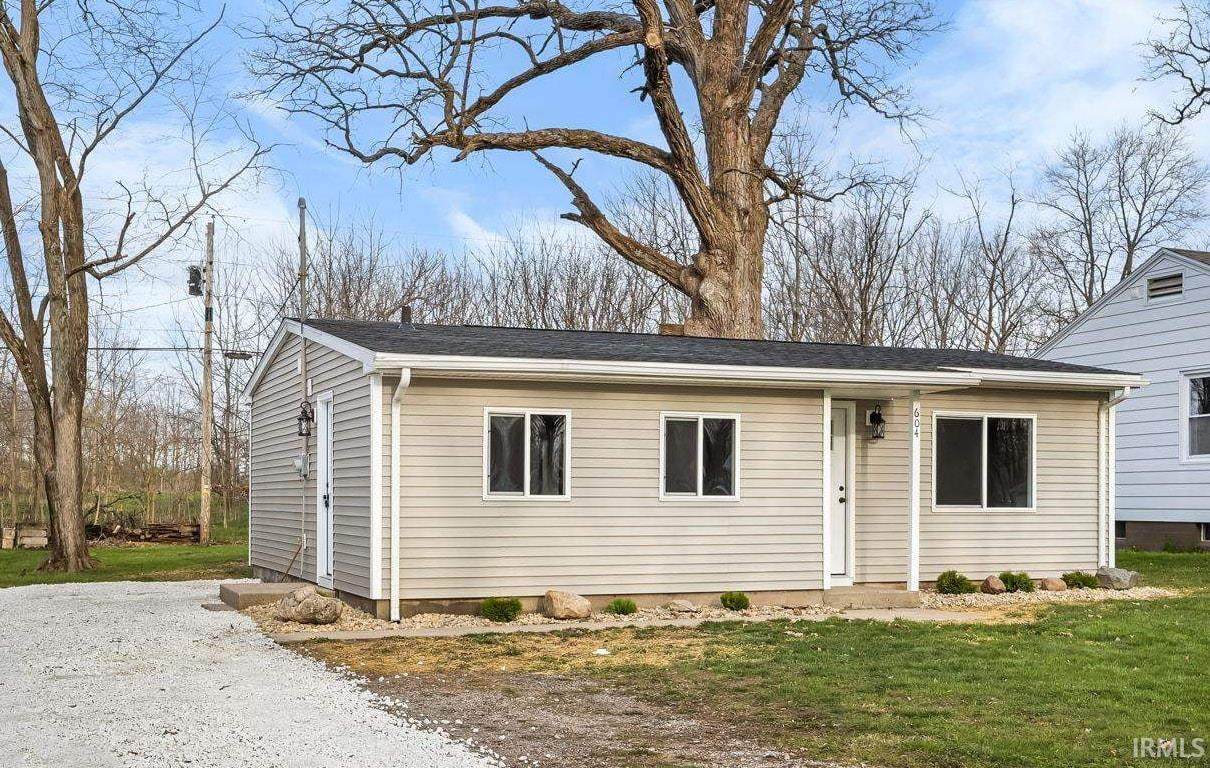 604 5th Street - Photo 1