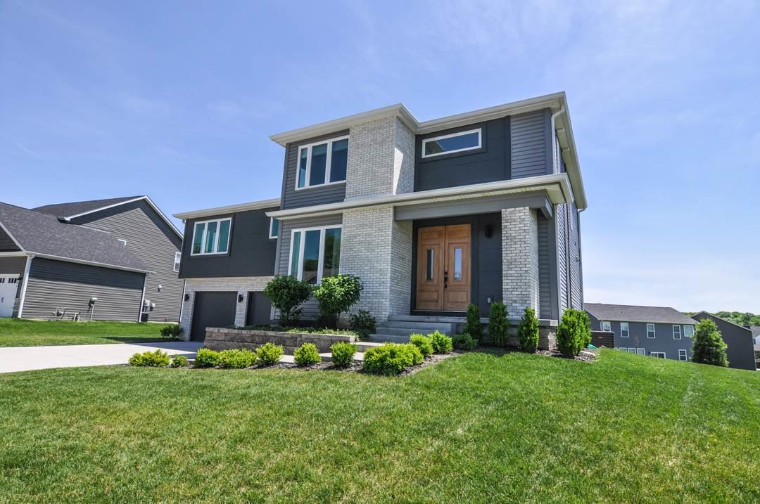 99 Chattan Drive - Photo 1