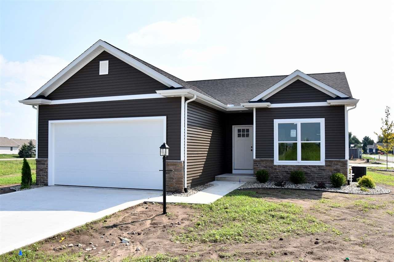 1815 Newbury Circle - Photo 1