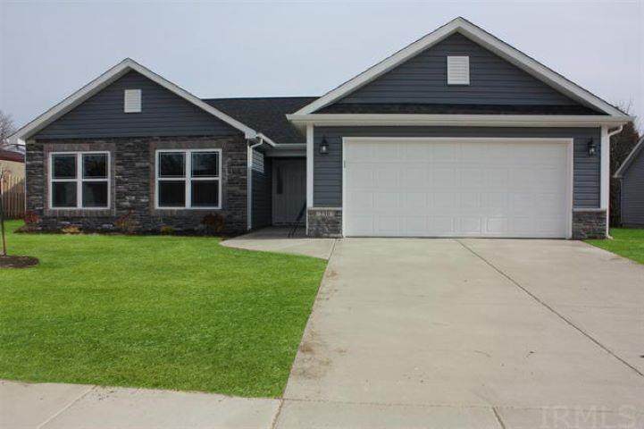 230 Hummingbird Drive - Photo 1
