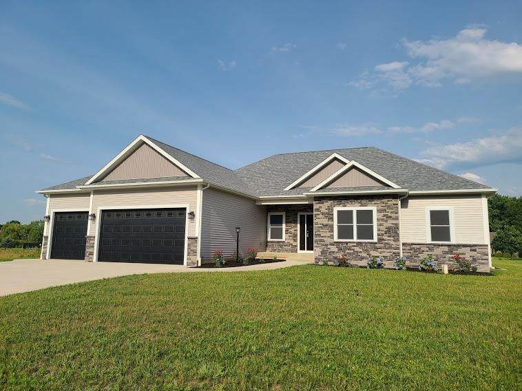 180 Barrington Place - Photo 1