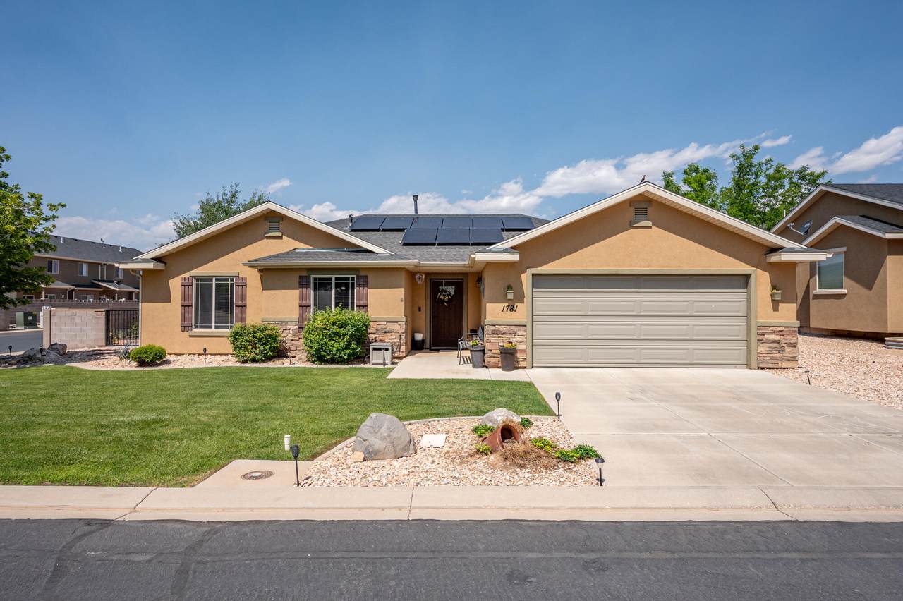 1781 Azalea Ln - Photo 1