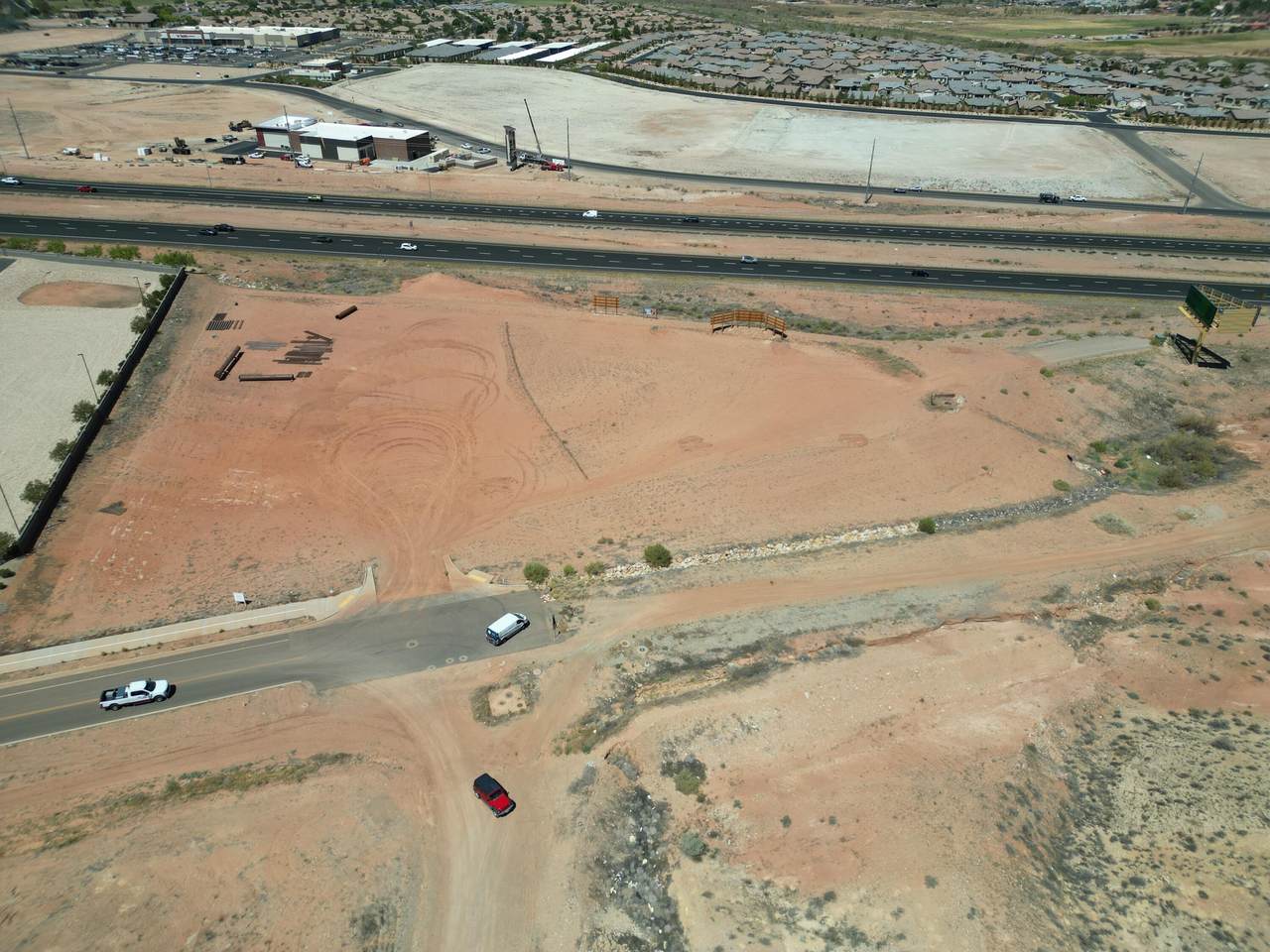  Desert Color Parkway - Photo 1