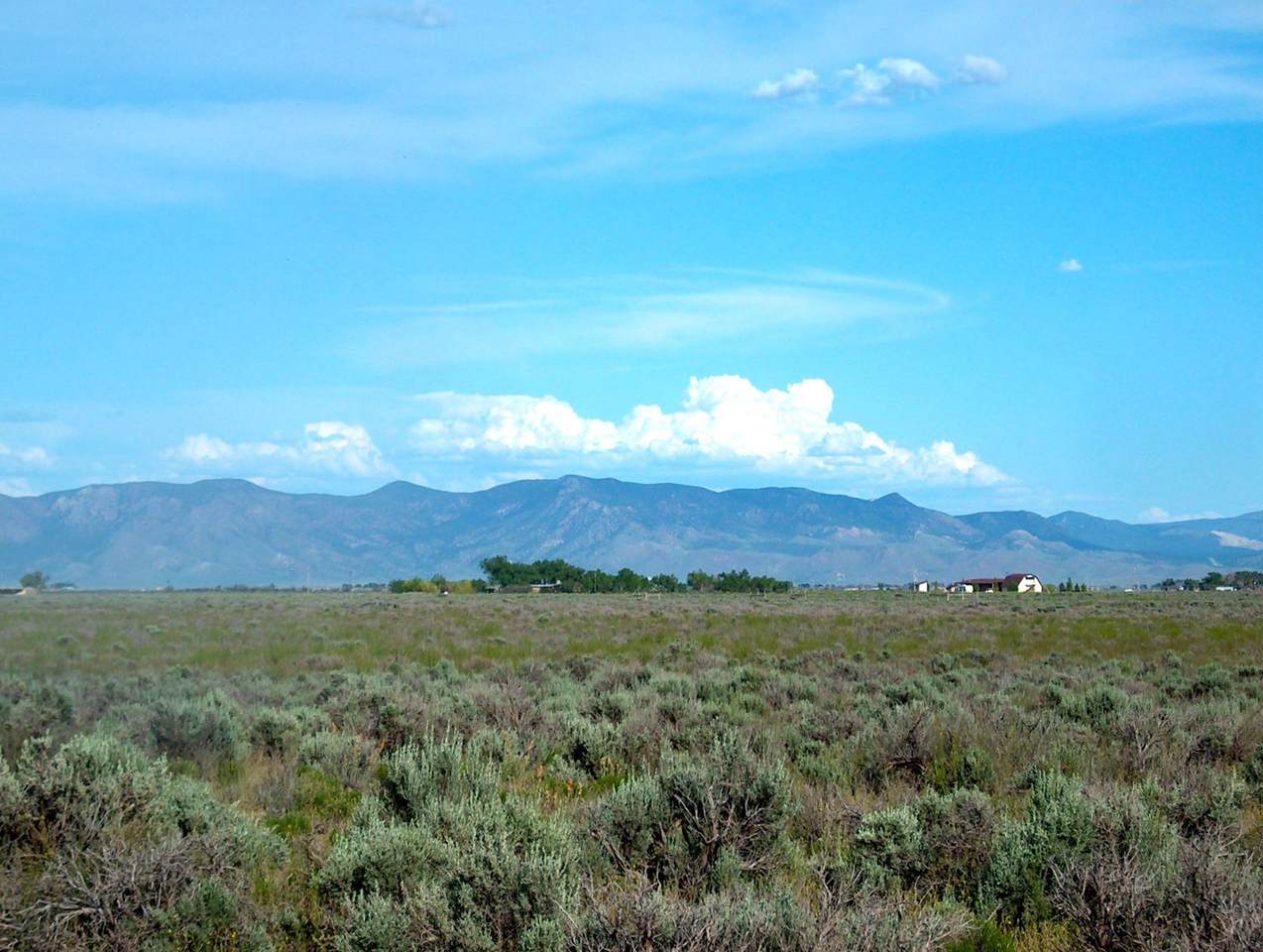 3200 4500 N - Photo 1