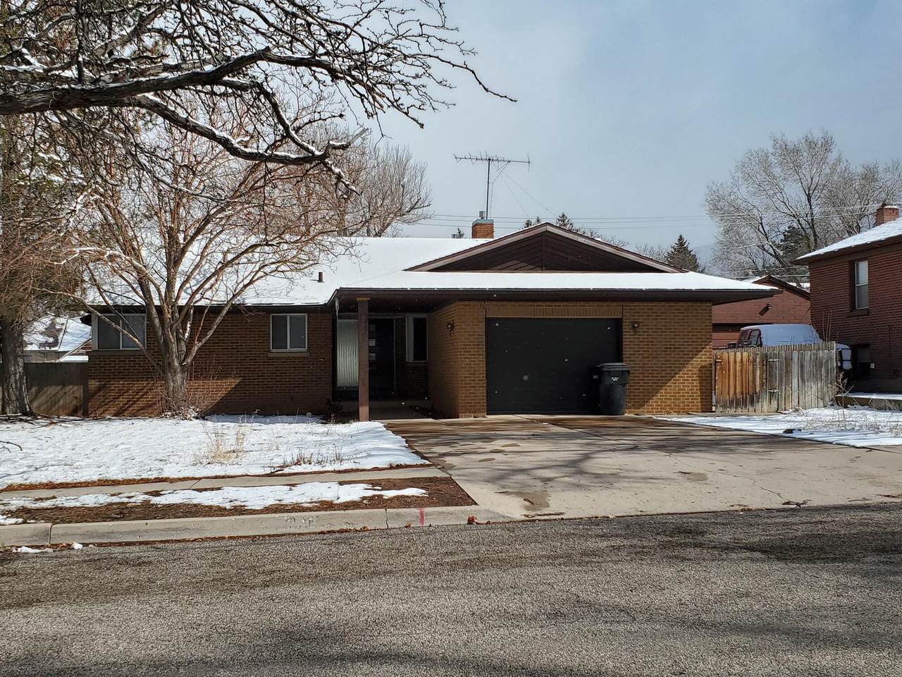 233 800 - Photo 1