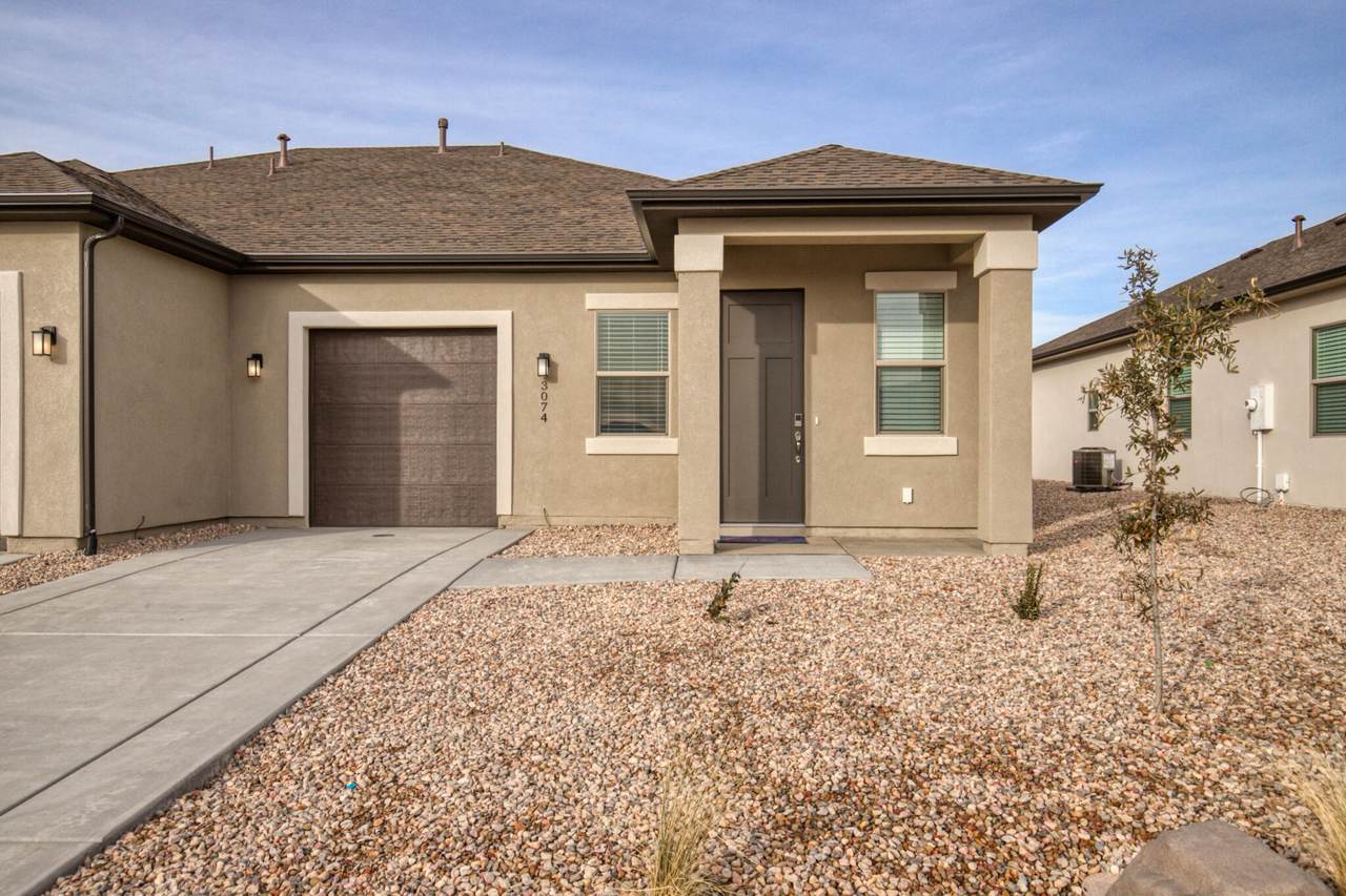 3074 Runway Dr - Photo 1