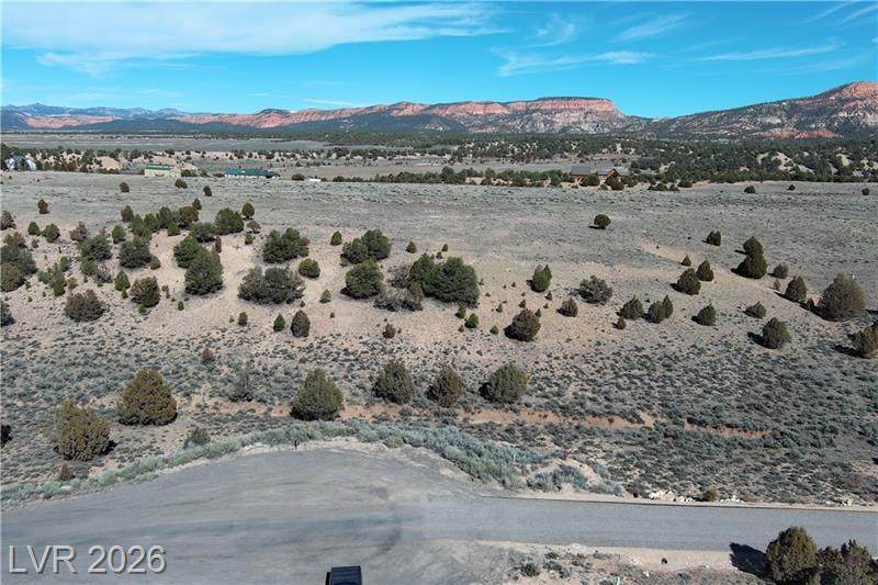 1825 Eagle Ridge Cir - Photo 1