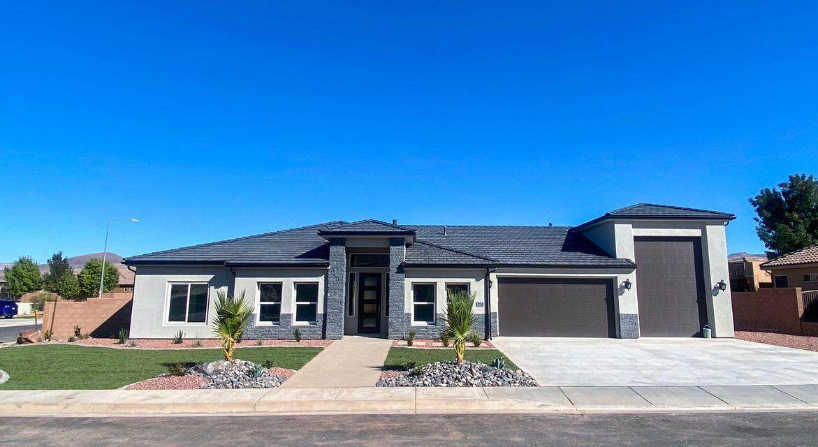 2455 Martin St - Photo 1