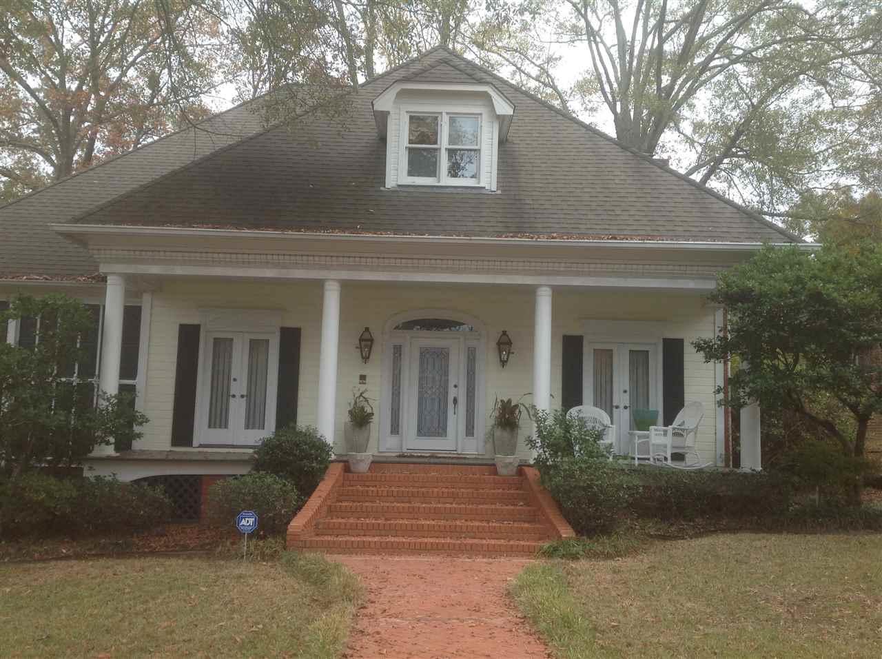 8 Dogwood Hill Dr - Photo 1