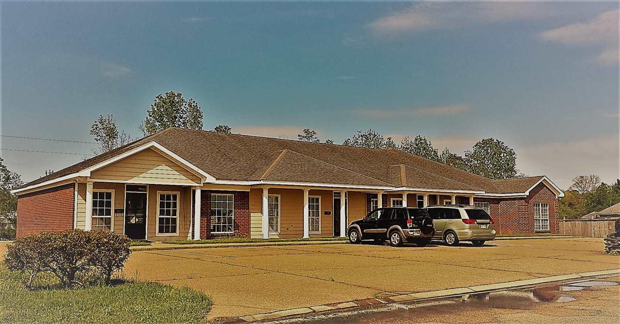 114 Bridgeton Plz - Photo 1