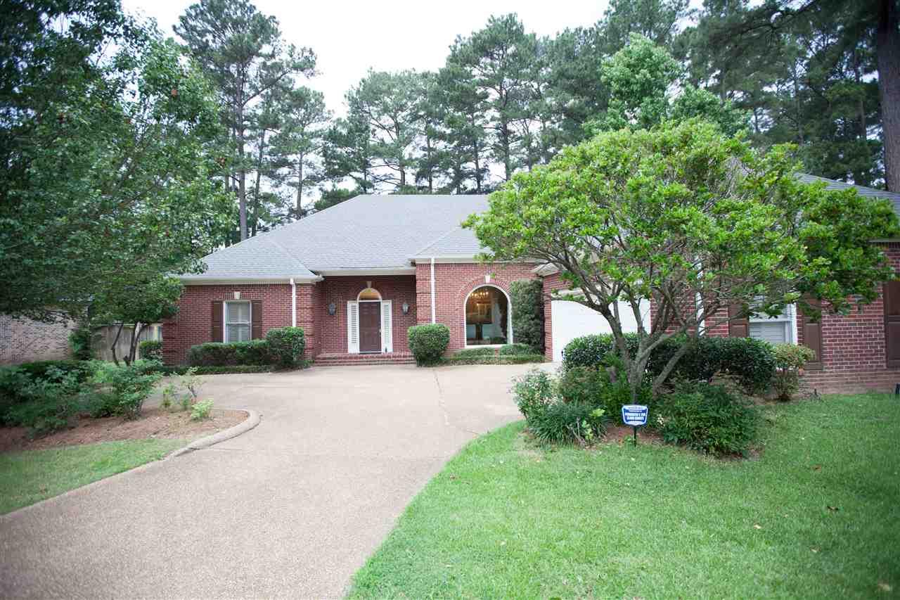 611 Wendover Way - Photo 1