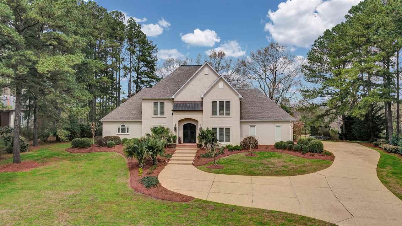 1009 Annandale Dr - Photo 1