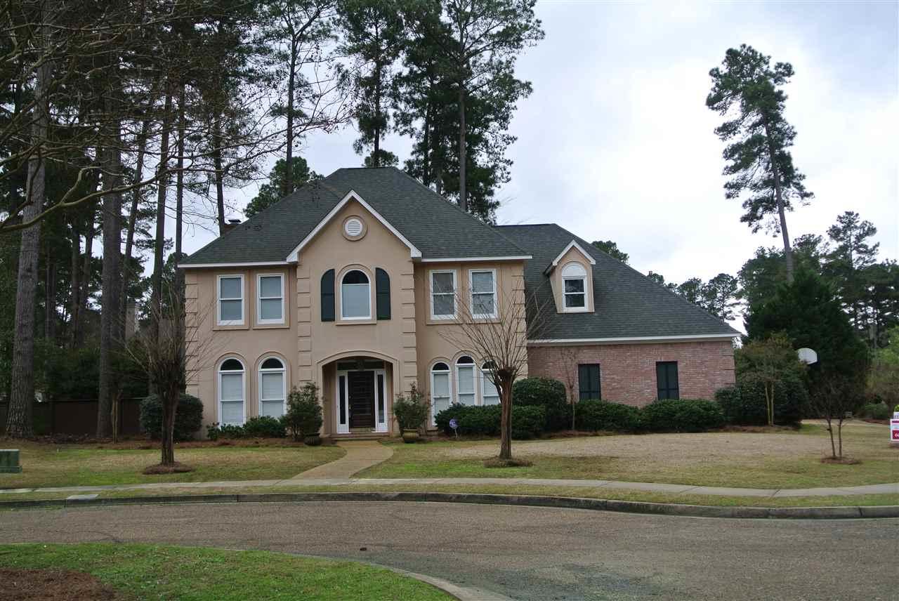 621 Turnberry Ln - Photo 1