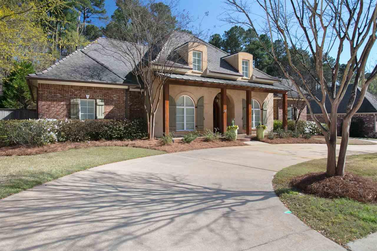 425 Kingsbridge Rd - Photo 1