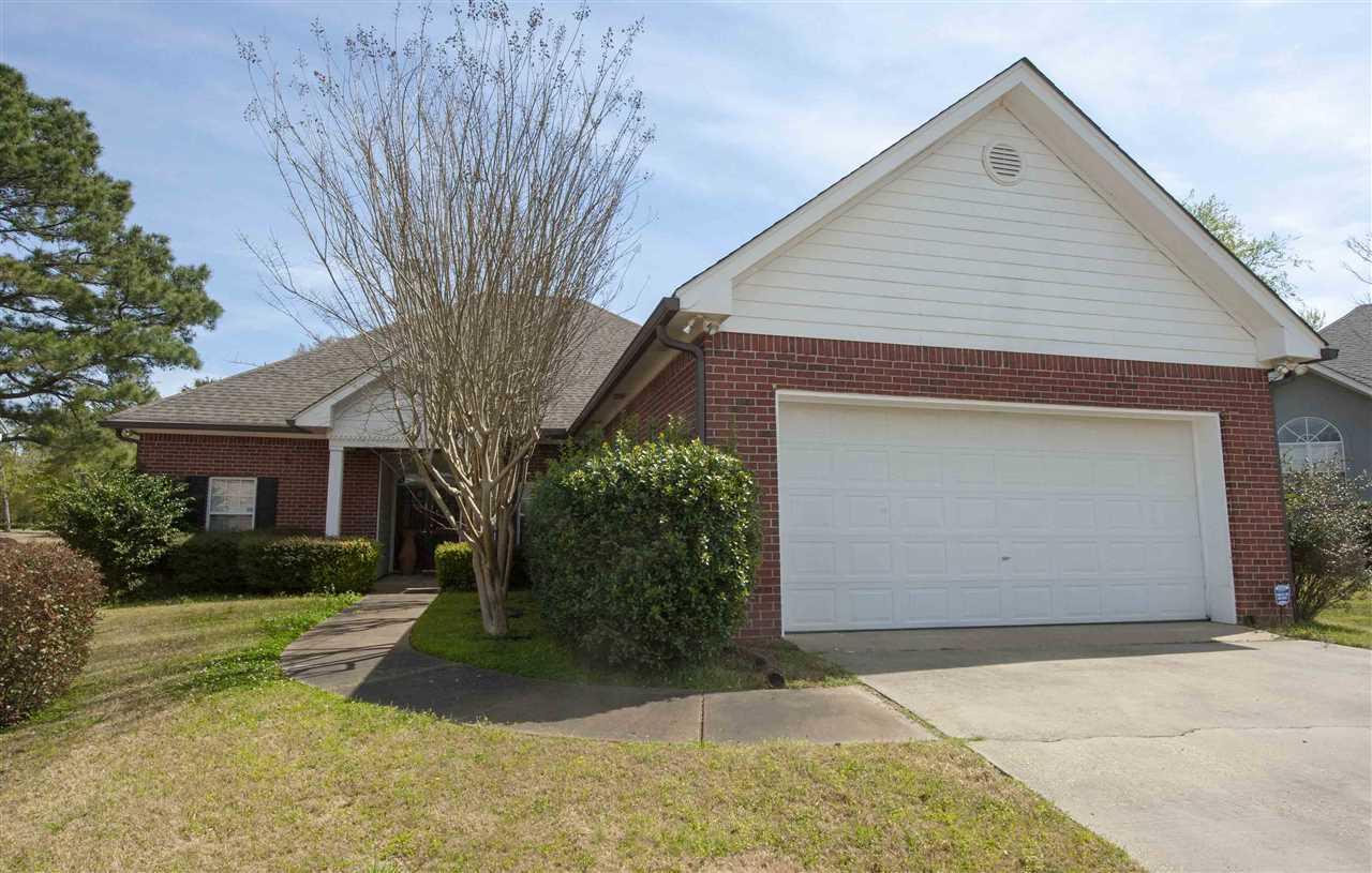 910 Oak Trl - Photo 1