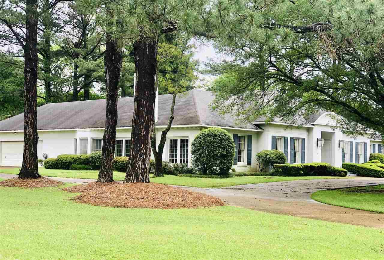 114 Winged Foot Cir - Photo 1