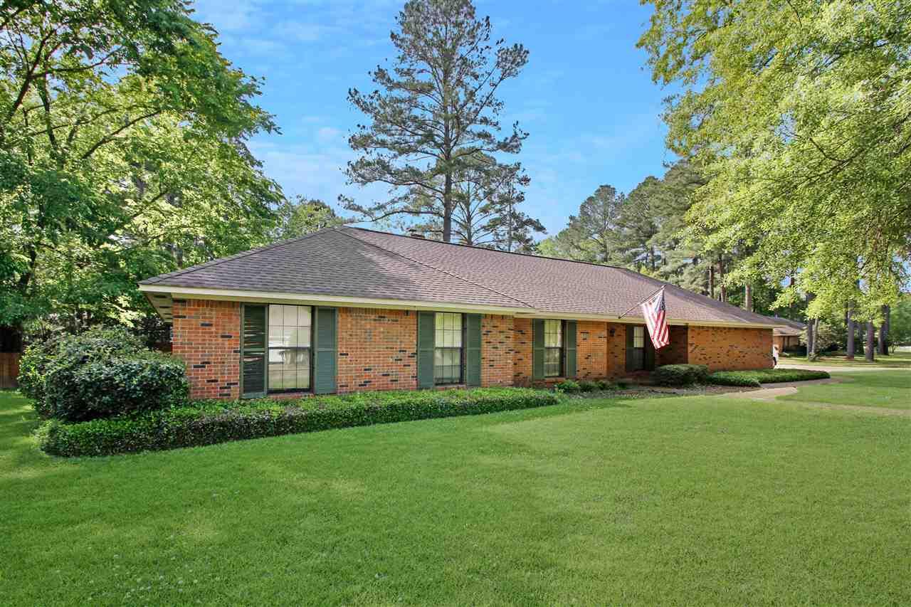 434 Bradford Dr - Photo 1