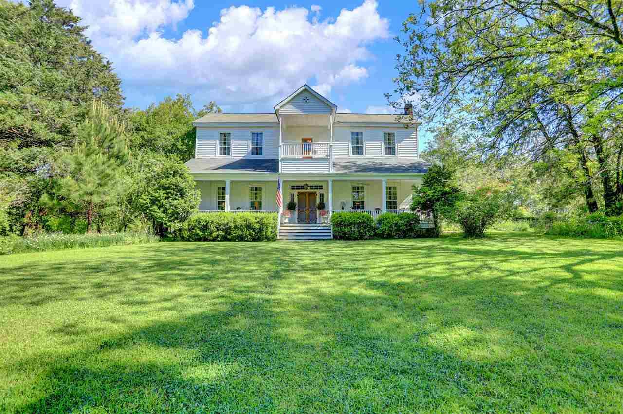 2120 Loring Rd - Photo 1