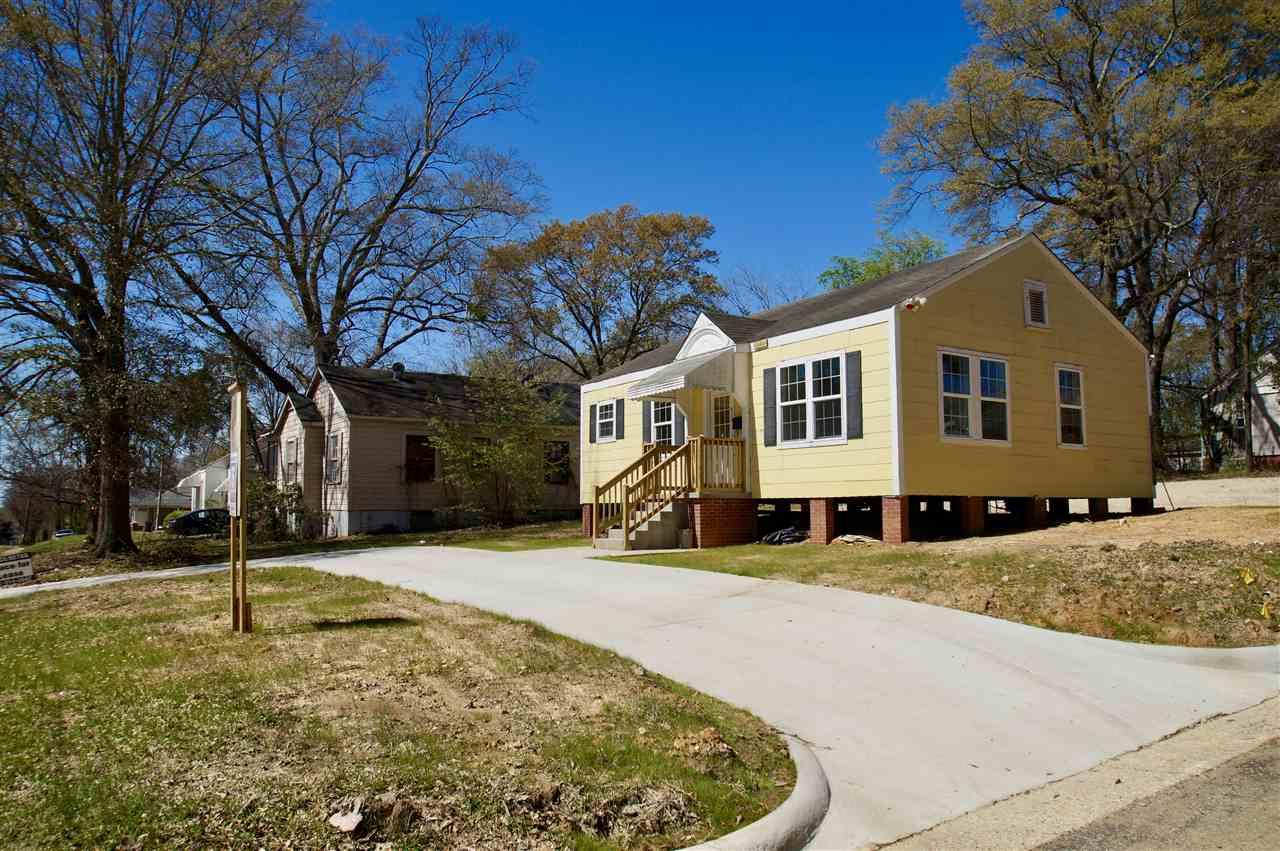 426 Lorenz Blvd - Photo 1