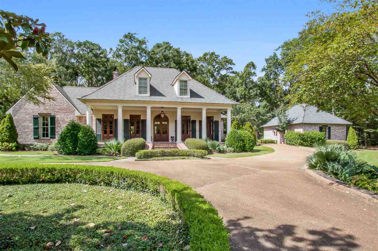 466 Greenwood Ln - Photo 1