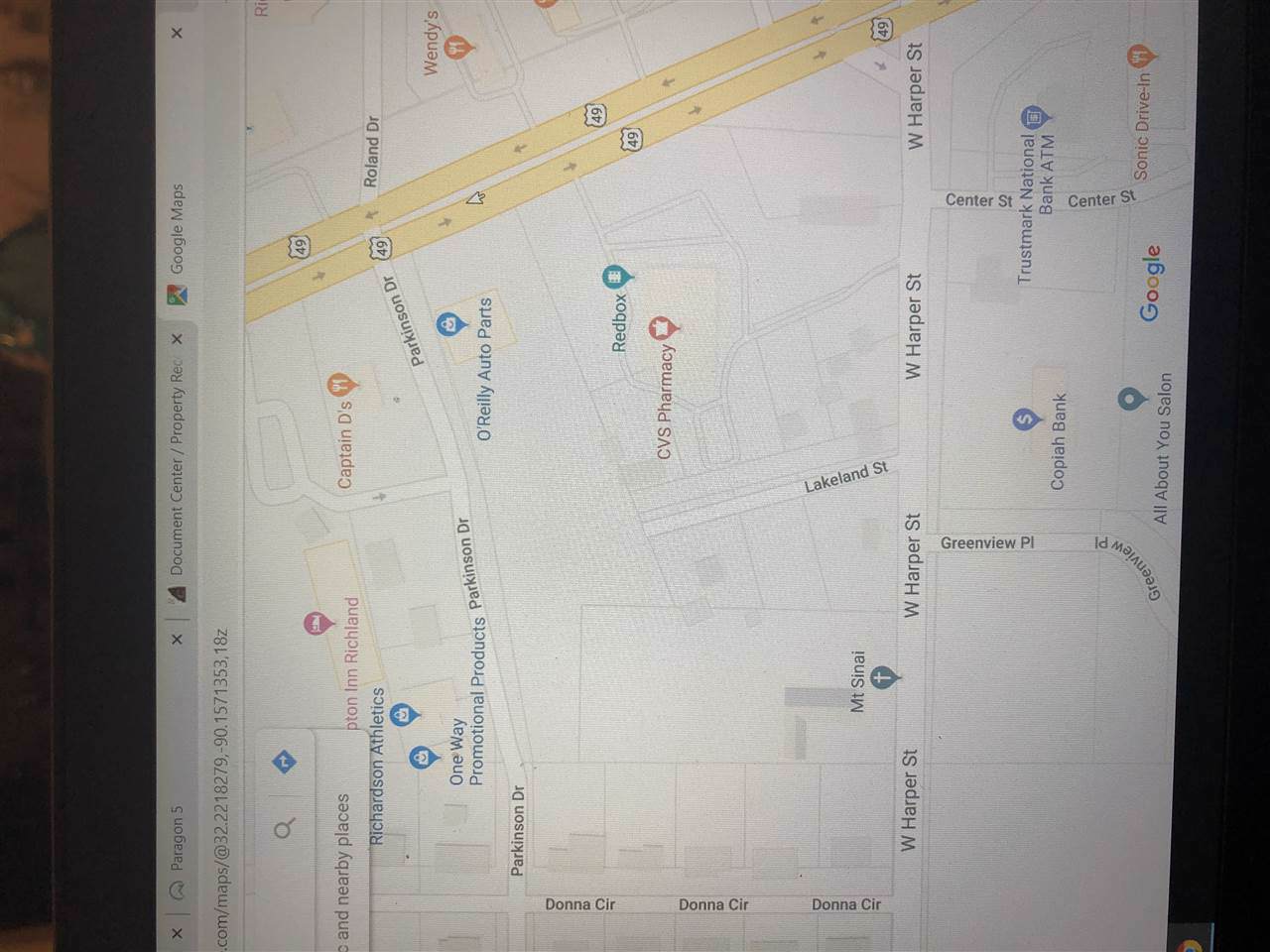 000 Parkinson Rd - Photo 1