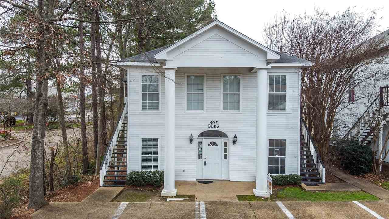 407 Orchard Park - Photo 1
