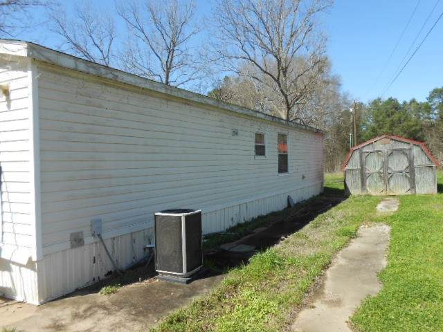 1043 Tommy Dotson Rd - Photo 1