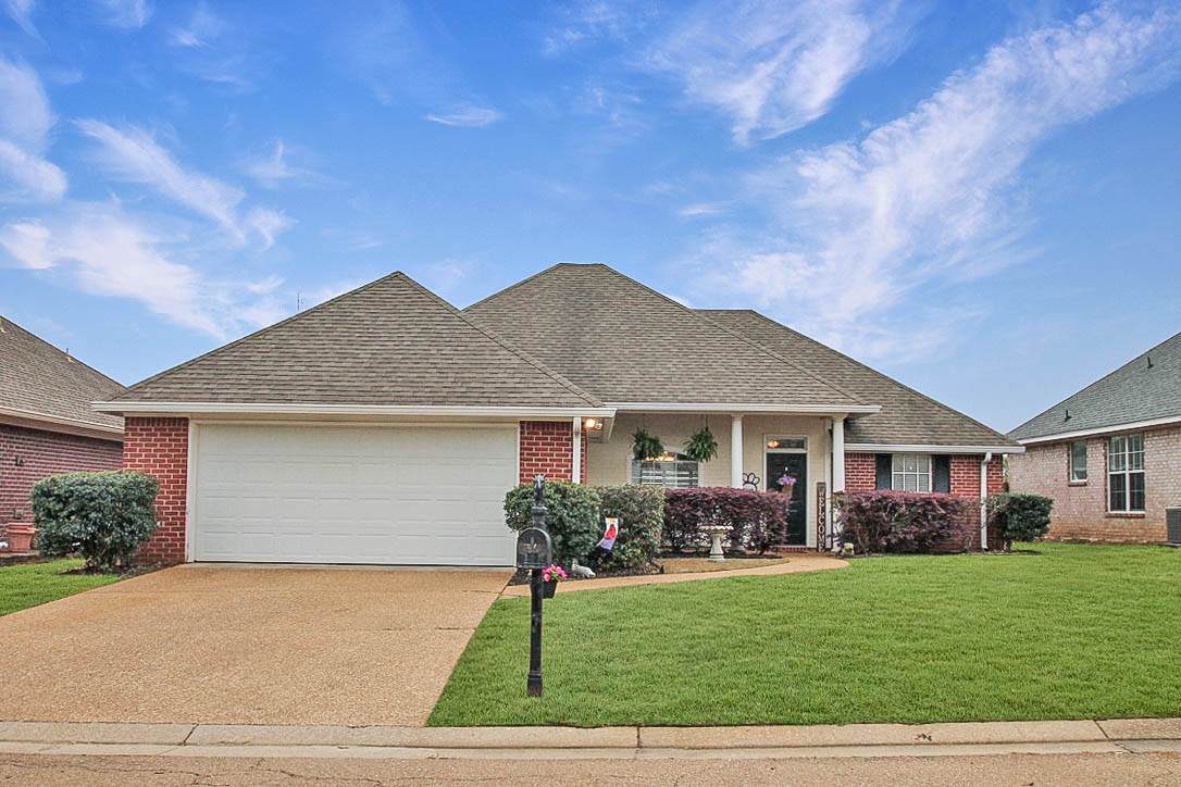 516 Wildberry Dr - Photo 1