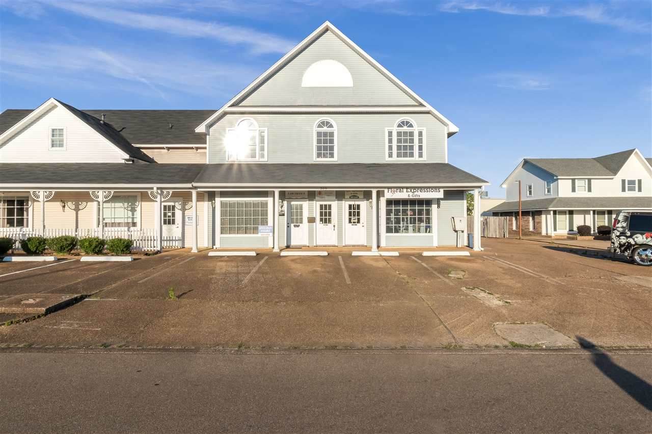 209 Commerce Dr - Photo 1