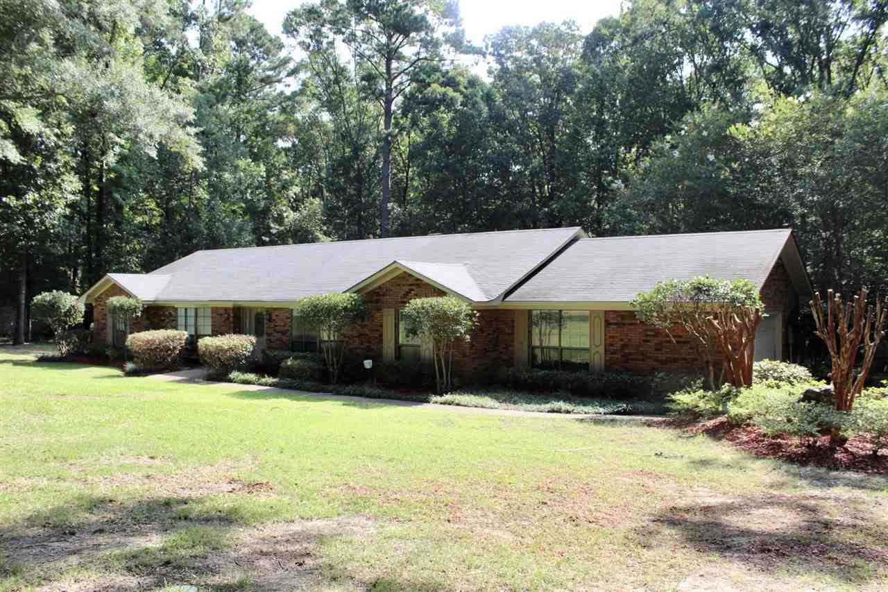 1070 Rolling Hills Dr - Photo 1