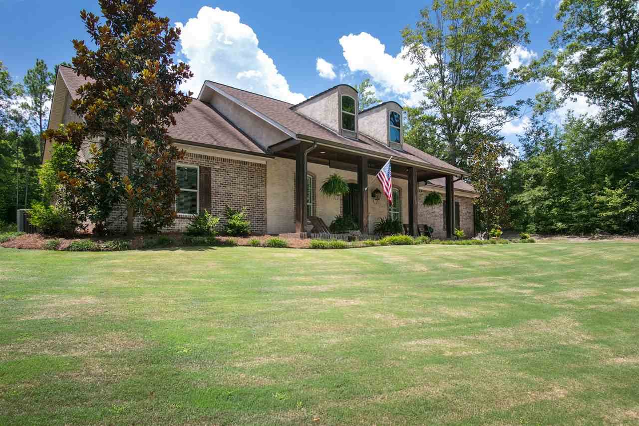 107 Ashley Dr - Photo 1