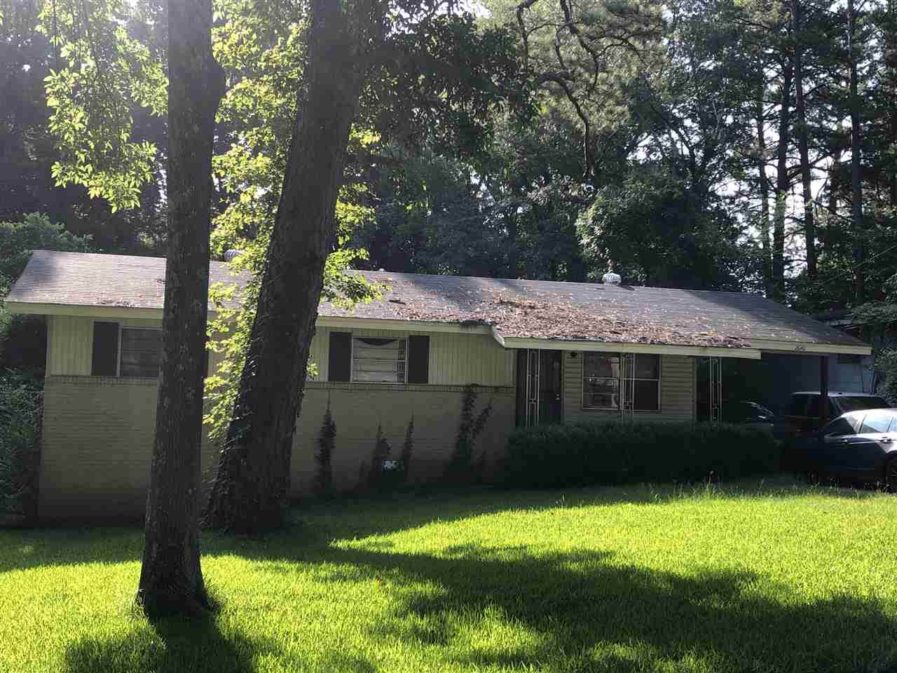2640 Hillside Dr - Photo 1