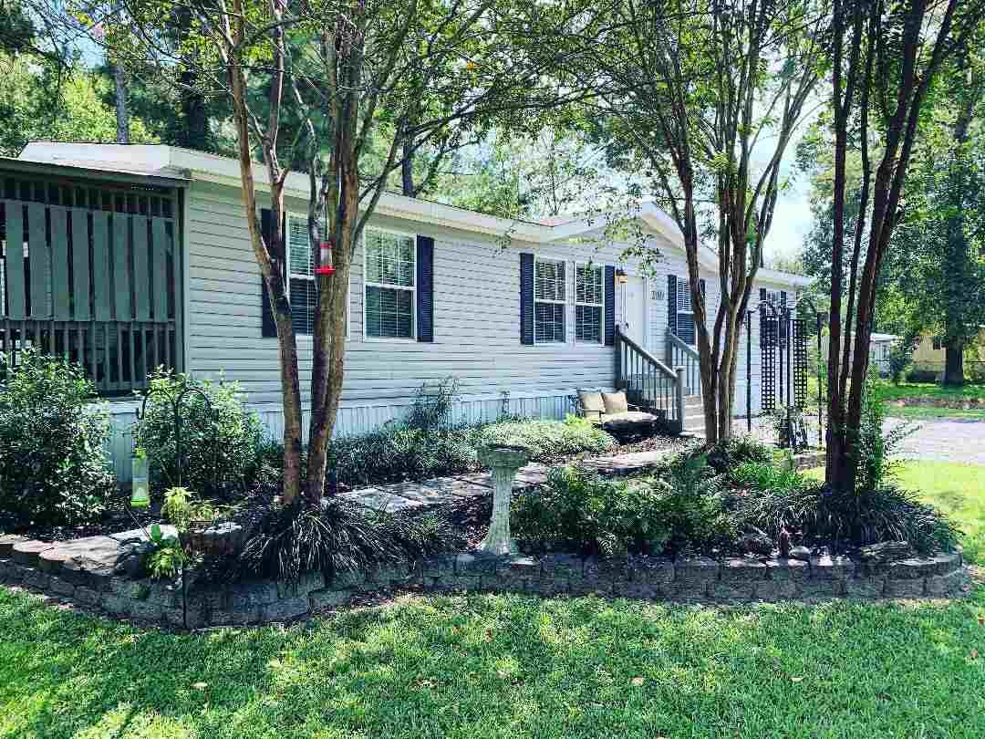 117 Vicksburg Ave - Photo 1