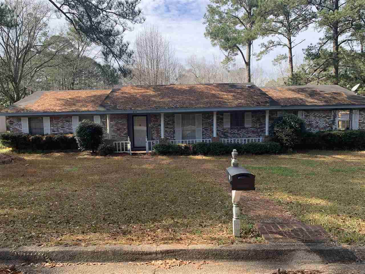 618 Elm Ave - Photo 1