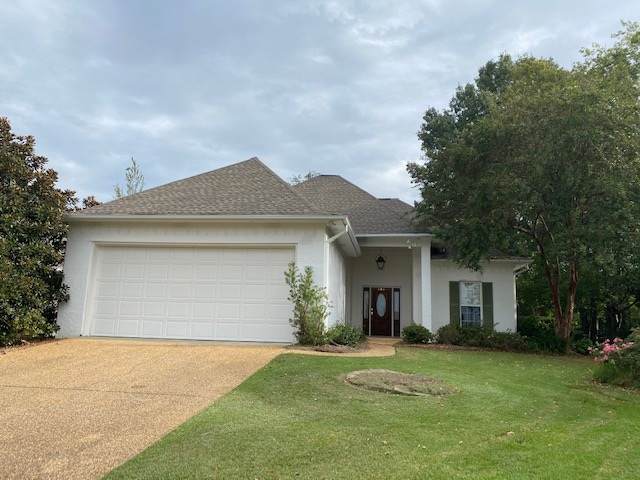 242 Geneva Gardens Blvd - Photo 1