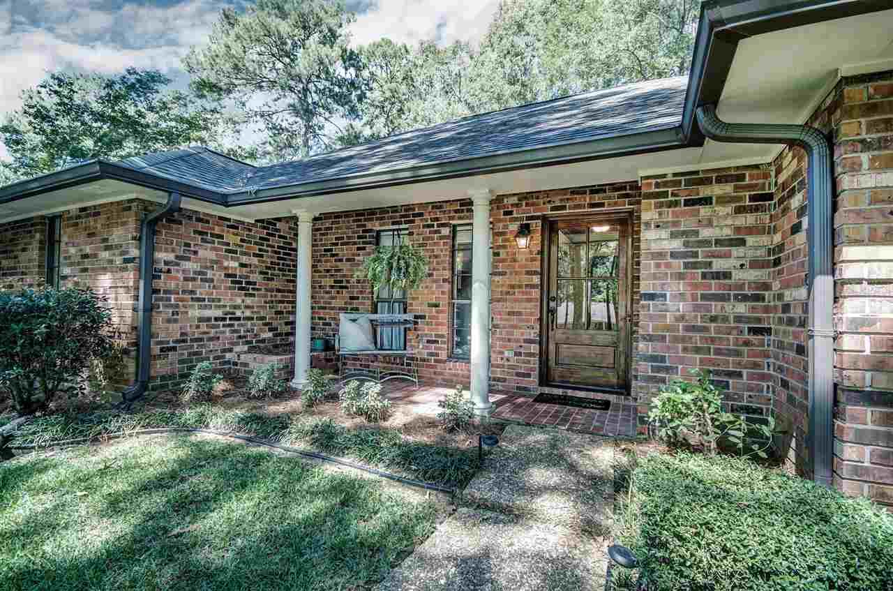 107 Armistead Dr - Photo 1