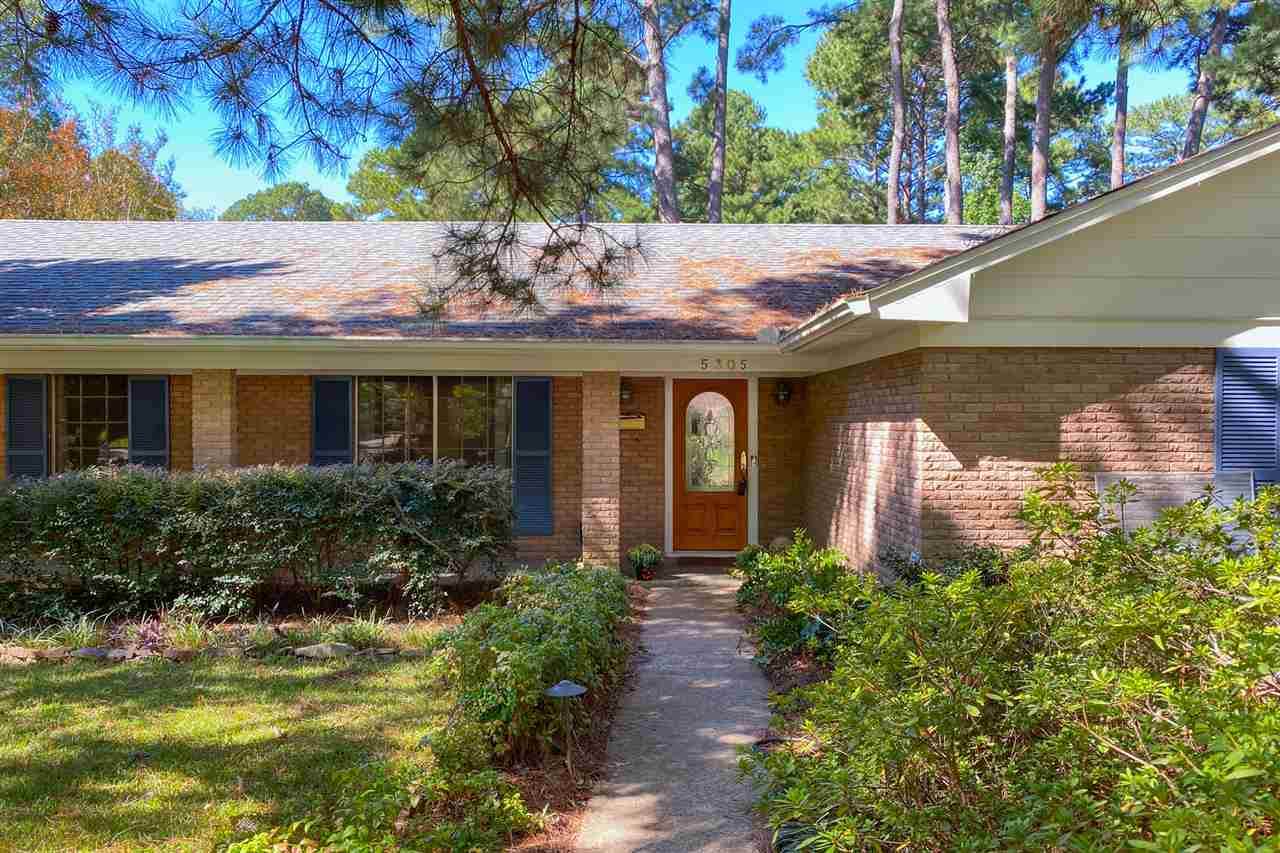 5305 Red Fox Rd - Photo 1