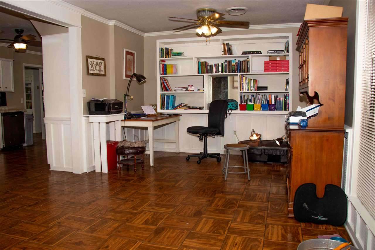 1015 Bob St - Photo 1