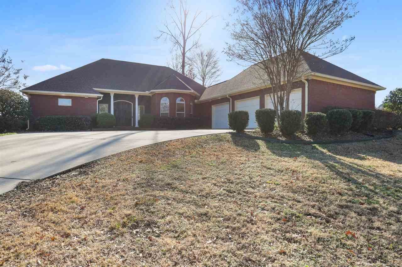 101 Meadow Park Dr - Photo 1