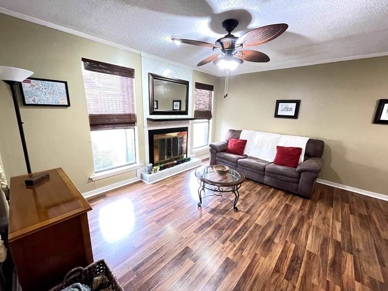 31 Lake Barnett Dr - Photo 1