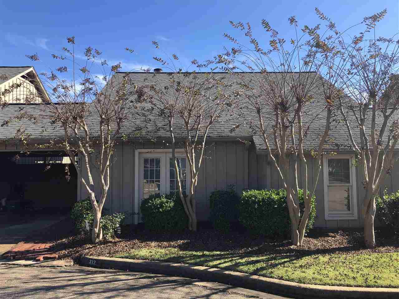 312 River Pl - Photo 1