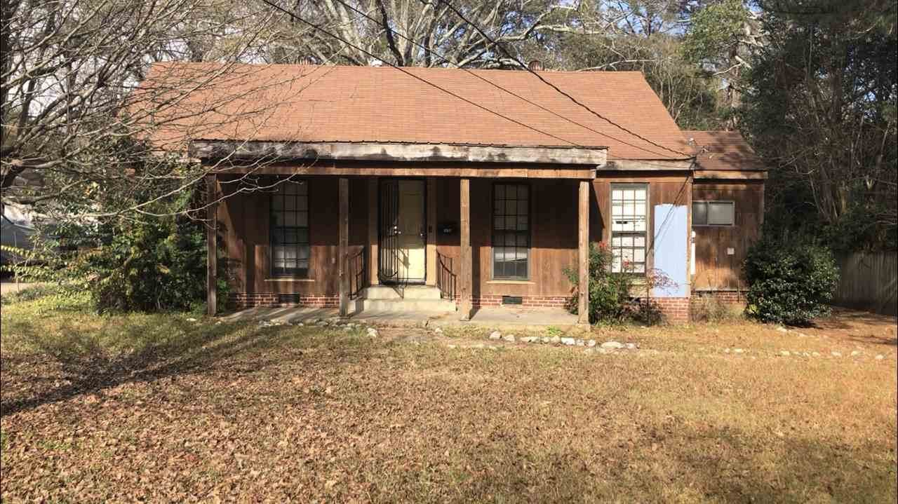 520 Mocking Bird Ln - Photo 1