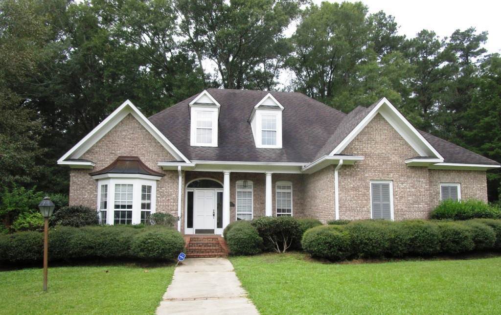 920 Lake Circle Nw - Photo 1